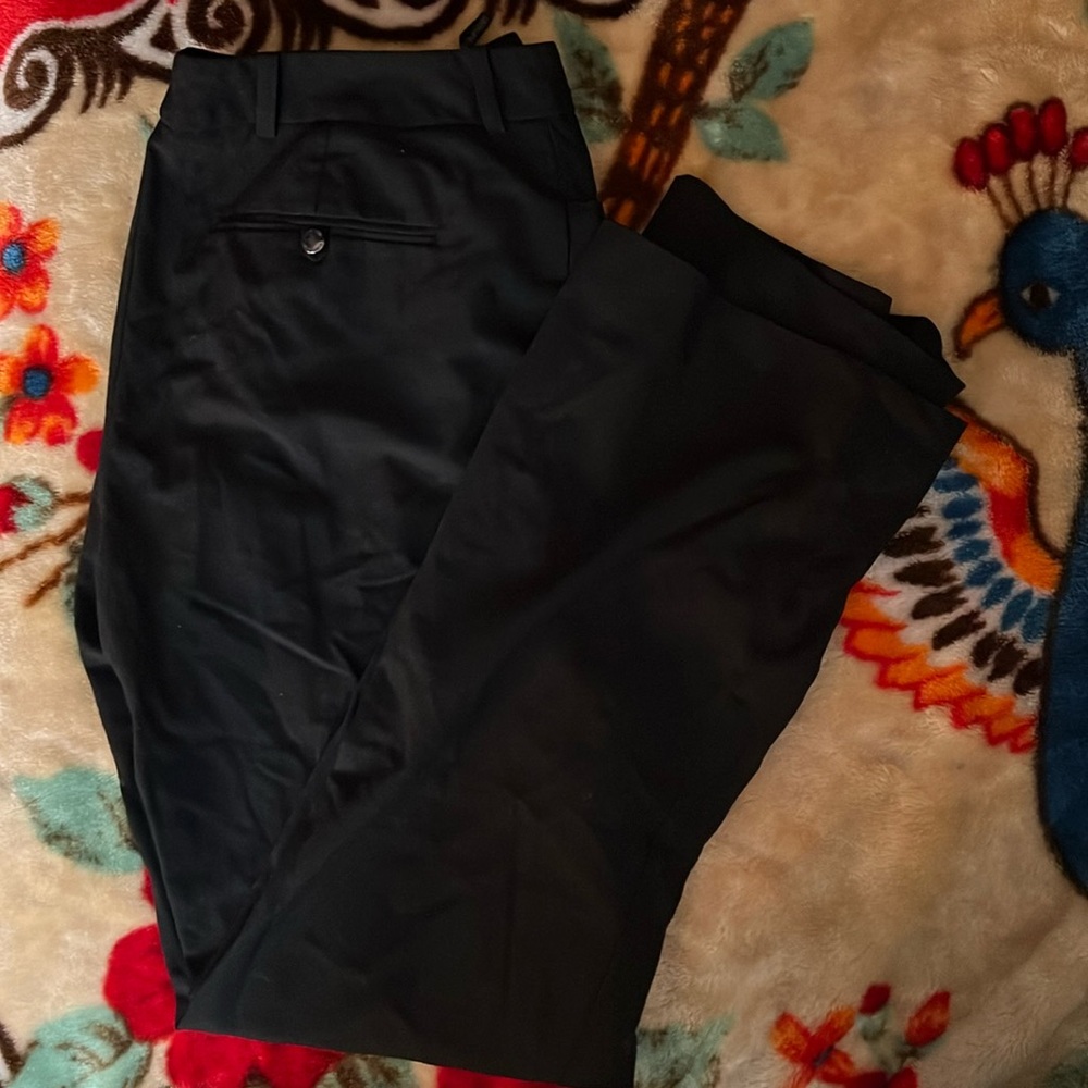 Calvin Klein modern fit trousers cute work or dress pants fits size 6-8 nwot